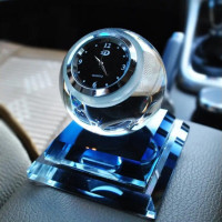 Ароматизатор авто гелевий Vert-04 круглої форми з кристалом вбудованим годинником для панелі оновлює повітря